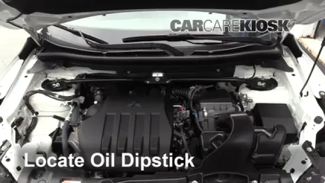 2018 Mitsubishi Eclipse Cross LE 1.5L 4 Cyl. Turbo Aceite Controlar nivel de aceite
